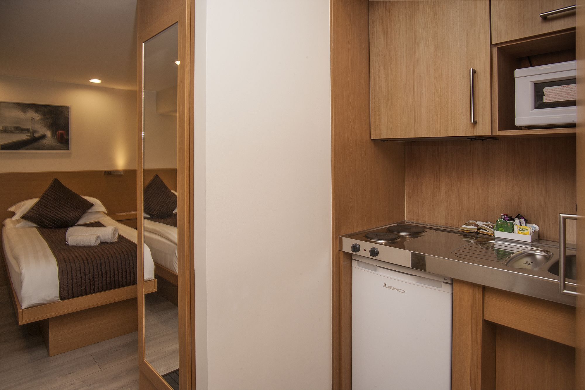 Nox - Kensington Aparthotel 4*